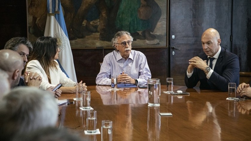 Fentanilo: El ministro de Salud responsabilizó al dueño del laboratorio