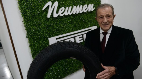 Empresario admitió que estaban “robando” con el precio de los neumáticos