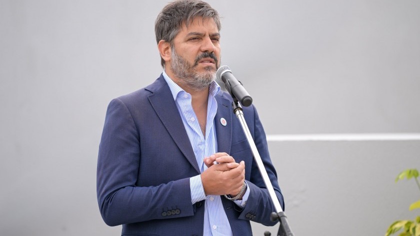 El gobierno bonaerense cuestionó la ofensiva de LLA contra las tasas municipales