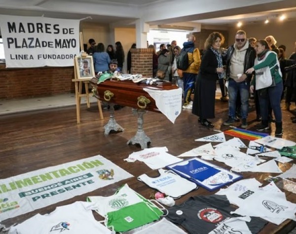La despedida de Taty Almeida reunió a referentes políticos, sindicales y de derechos humanos