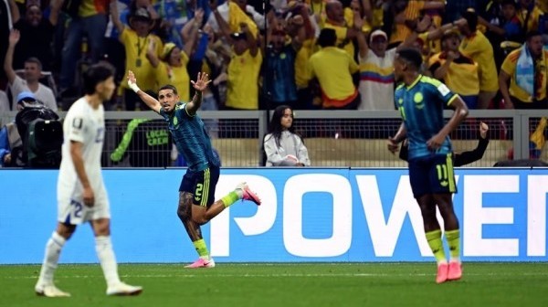 Colombia se impuso ante Uzbekistán y cerró la primera fecha del Mundial