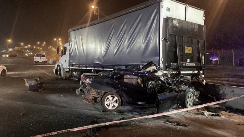 Persecución y choque en la Panamericana: hay tres muertos y un herido grave